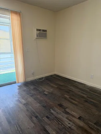 $1,200 | 180 Windsor East, West Palm Beach, FL 33417