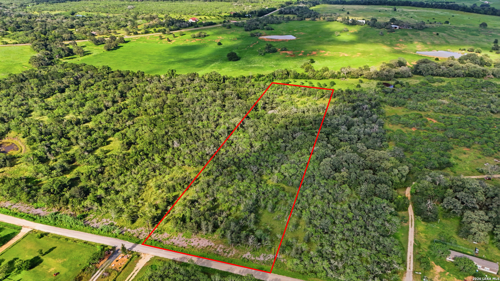 605 Marrou Road Seguin, TX 78155 - Photo 3 of 13