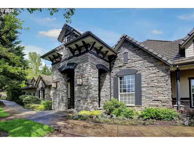 $339,900 | 3395 Summerlinn Drive, West Linn, OR 97068