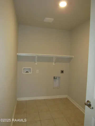 $279,900 | 131 Broussard Hl Drive, Broussard, LA 70518