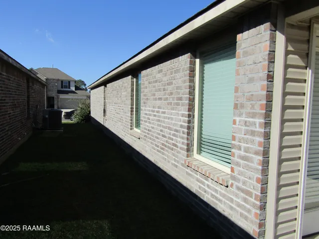 $279,900 | 131 Broussard Hl Drive, Broussard, LA 70518