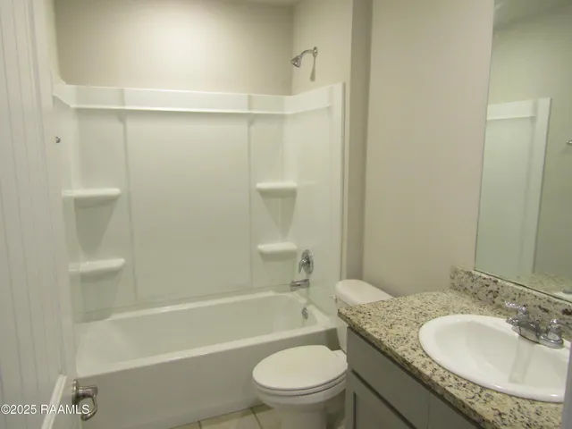 $279,900 | 131 Broussard Hl Drive, Broussard, LA 70518