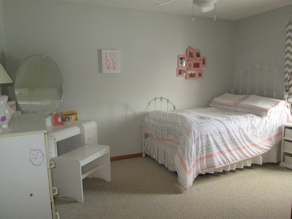 5363 Moore Road Williamsburg, MI 49690 - Photo 18 of 43 1828903-17.JPG