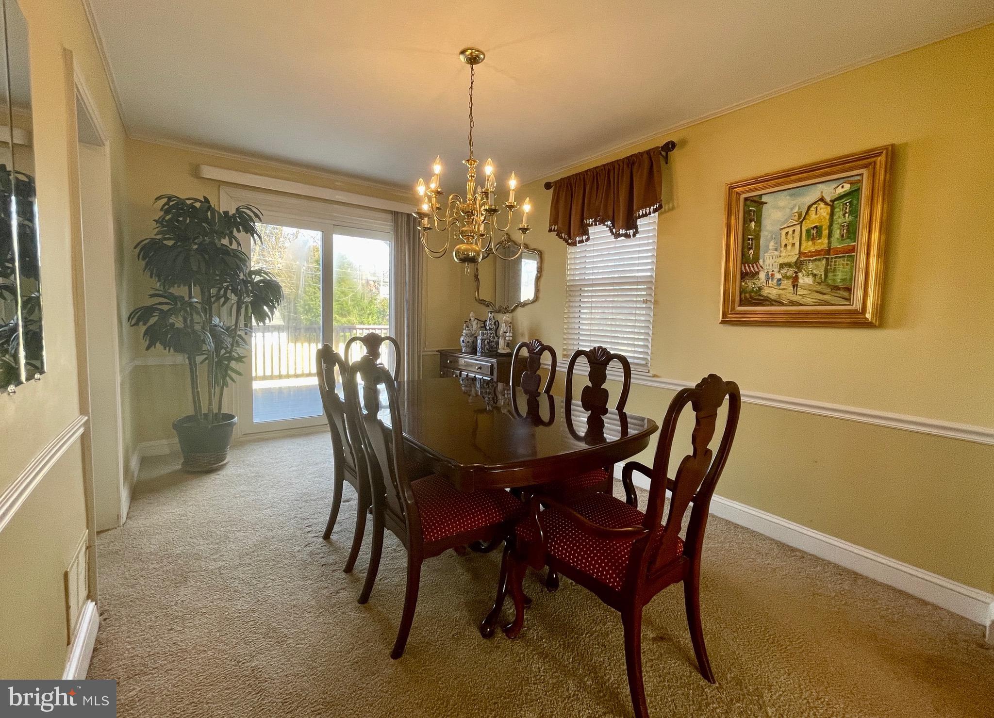 59 Greenhill Road Media, PA 19063 - Photo 21 of 52 Dining room with sliding doors to the back deck