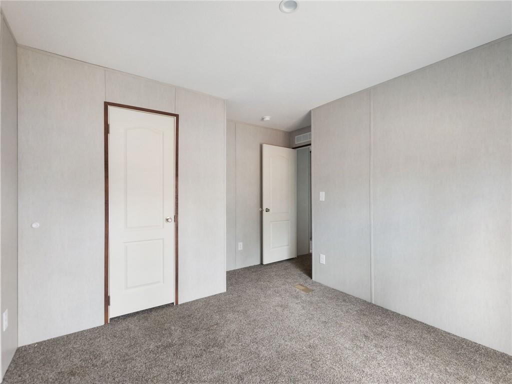 5226 Bogus Road Commerce, GA 30530 - Photo 30 of 41 a view of an empty room