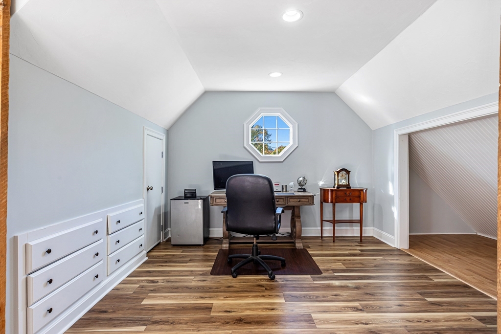 21 Riverside Road Franklin, MA 02038 - Photo 29 of 42