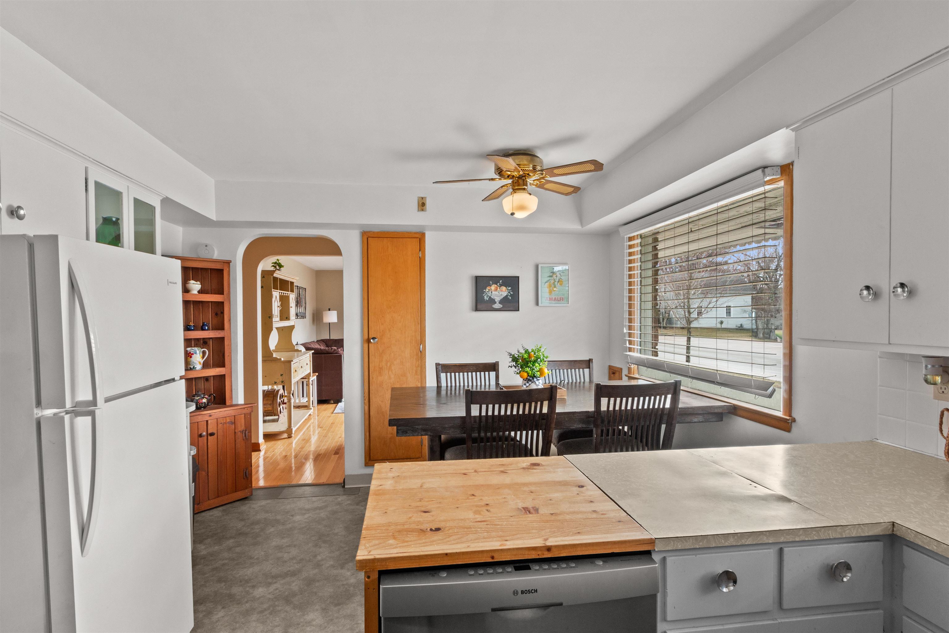516 6th Avenue Stevens Point, WI 54481 - Photo 6 of 24