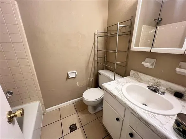 $1,200 | 7800 Read Boulevard, Unit C, New Orleans, LA 70127