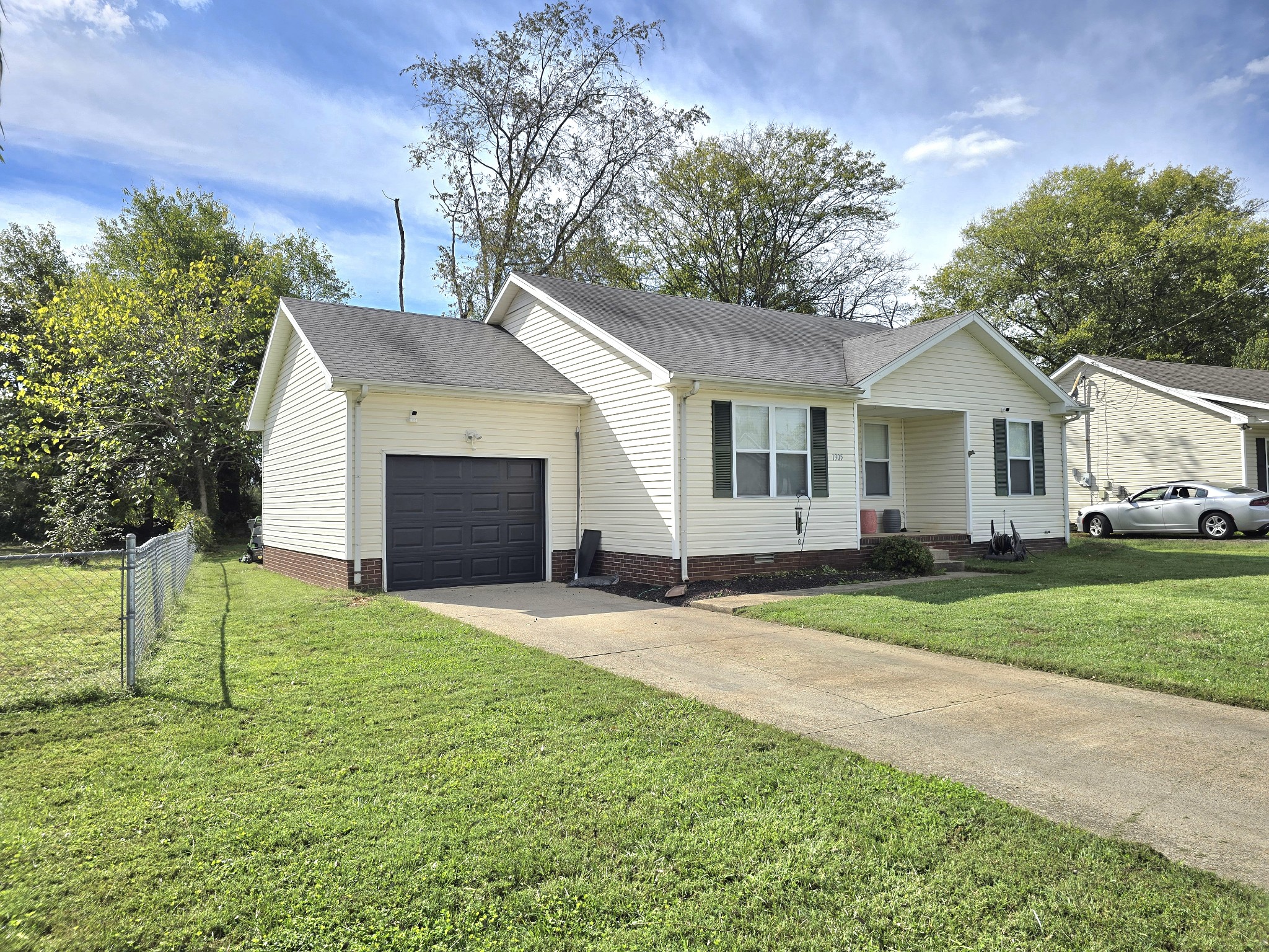 1905 Timberline Circle Oak Grove, KY 42262 - Photo 2 of 33 a front view of a house with a yard and garage