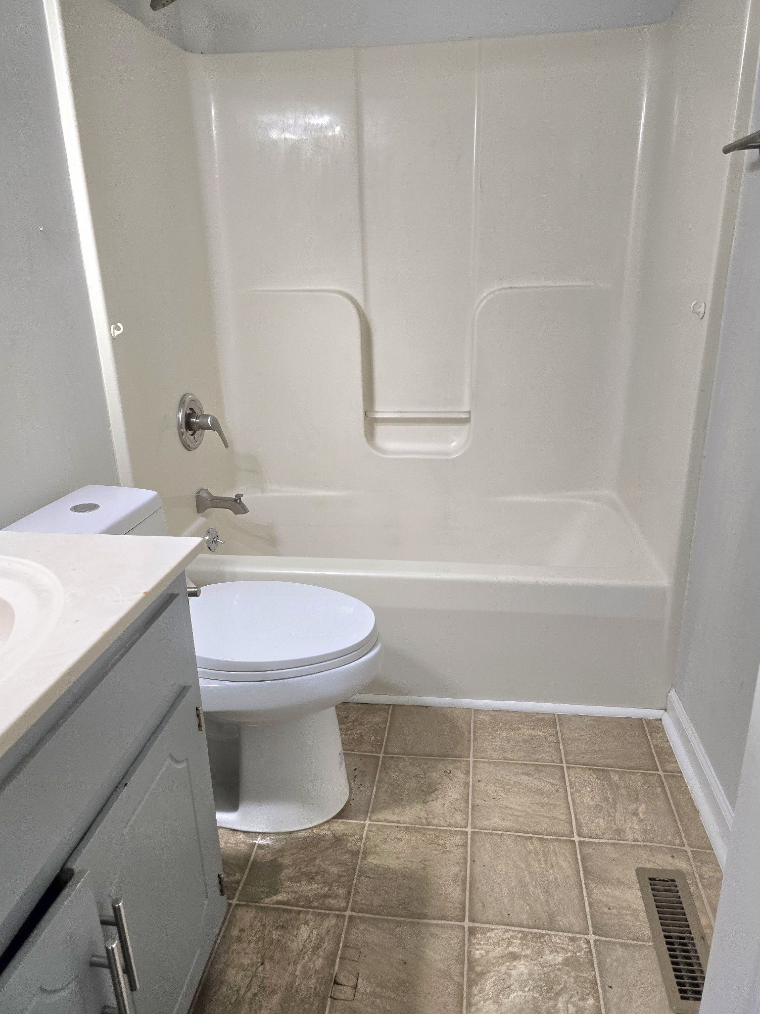 1905 Timberline Circle Oak Grove, KY 42262 - Photo 31 of 33 a bathroom with a sink a toilet and a mirror