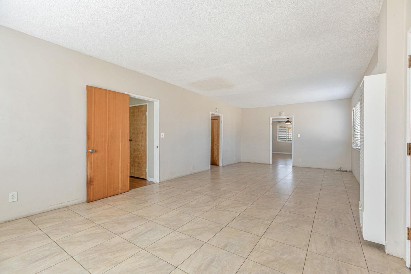 2718 Ferguson Road Gilroy, CA 95020 - Photo 16 of 94 a view of an empty room