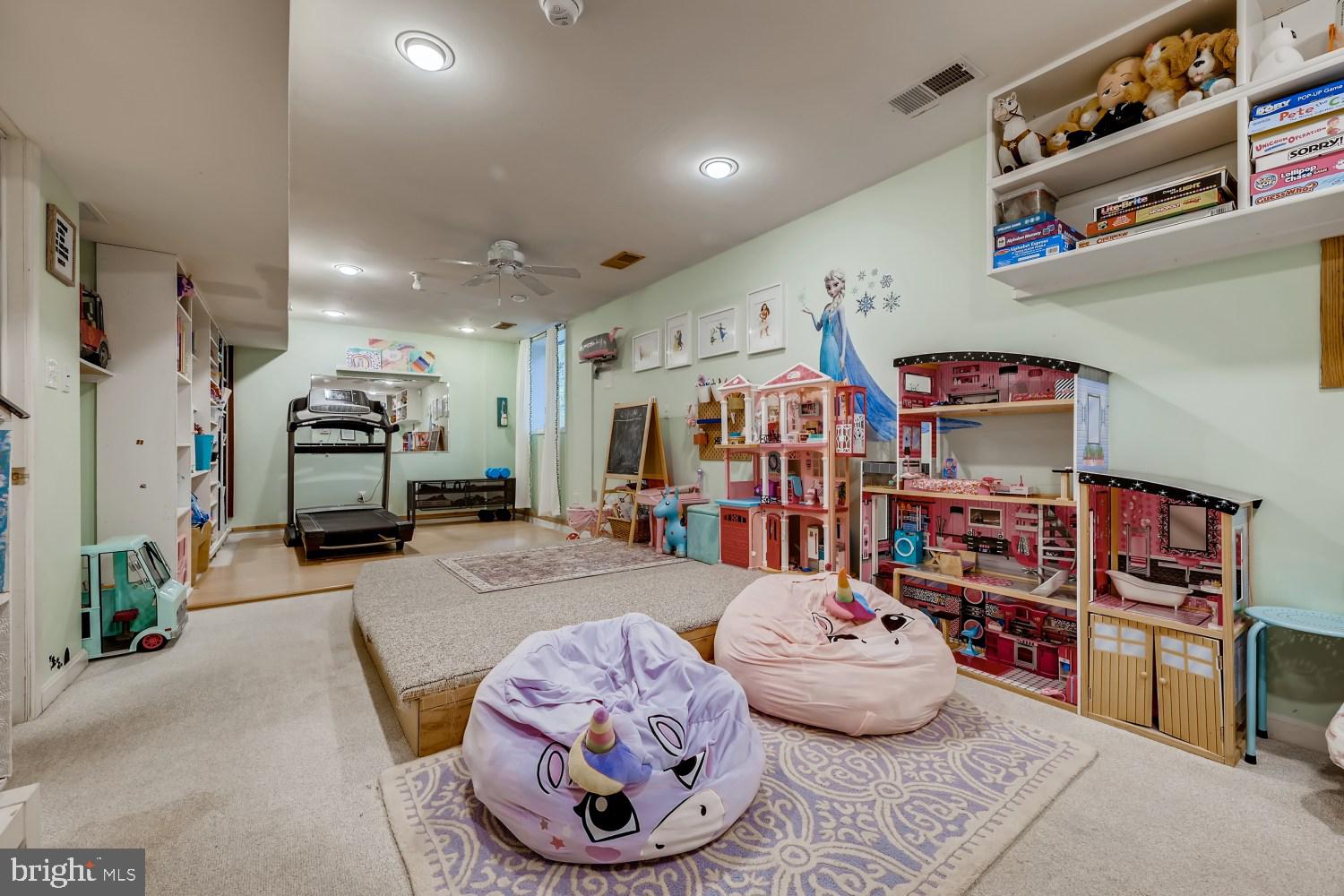 8380 Lark Brown Road Columbia, MD 21045 - Photo 31 of 43 Bedroom 4 w/ built-ins