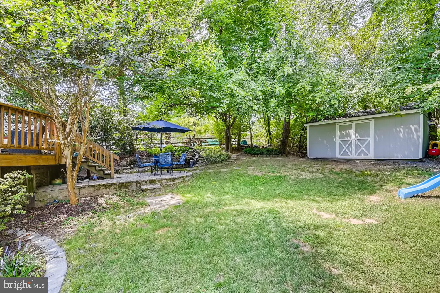 8380 Lark Brown Road Columbia, MD 21045 - Photo 35 of 43 Fenced rear yard
