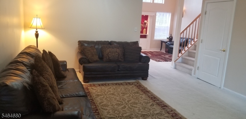 327 Hawthorne Road North Brunswick, NJ 08902 - Photo 9 of 24 Gallery Image 9