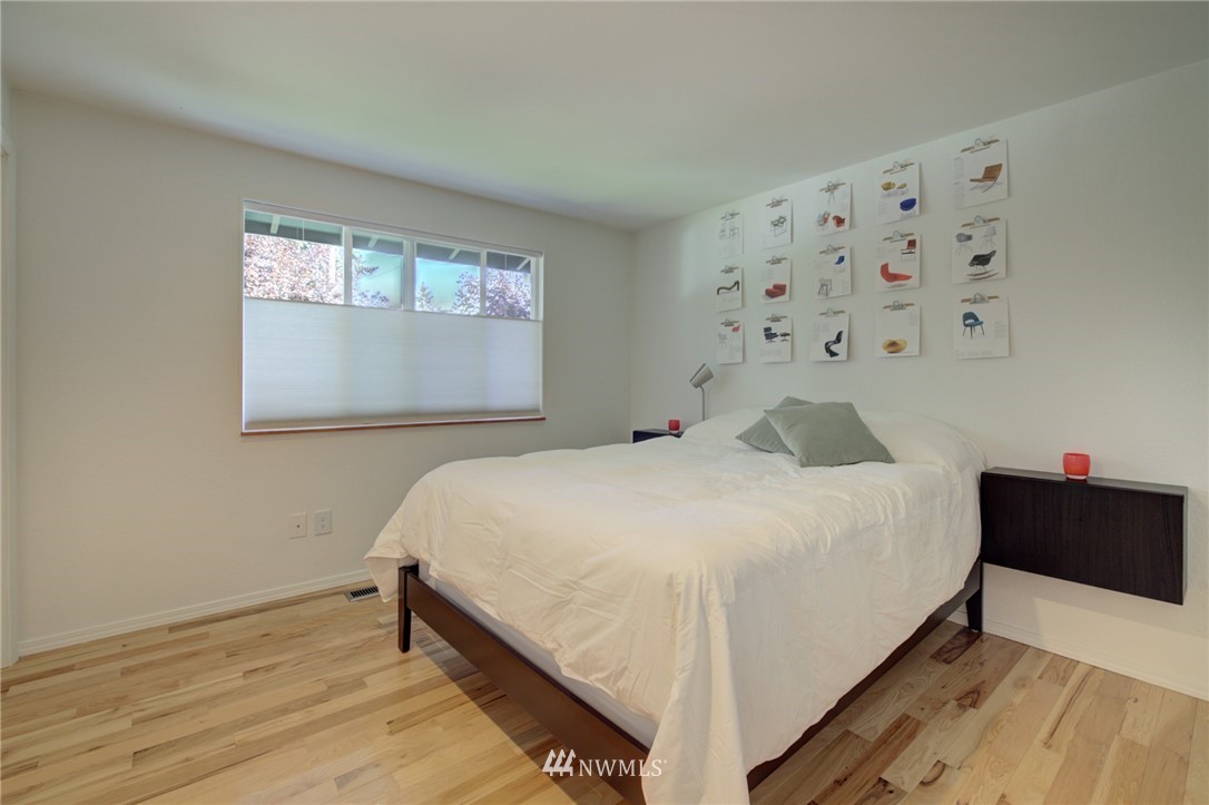12512 Southeast 96th Place Renton, WA 98056 - Photo 14 of 25 Gallery Image 14