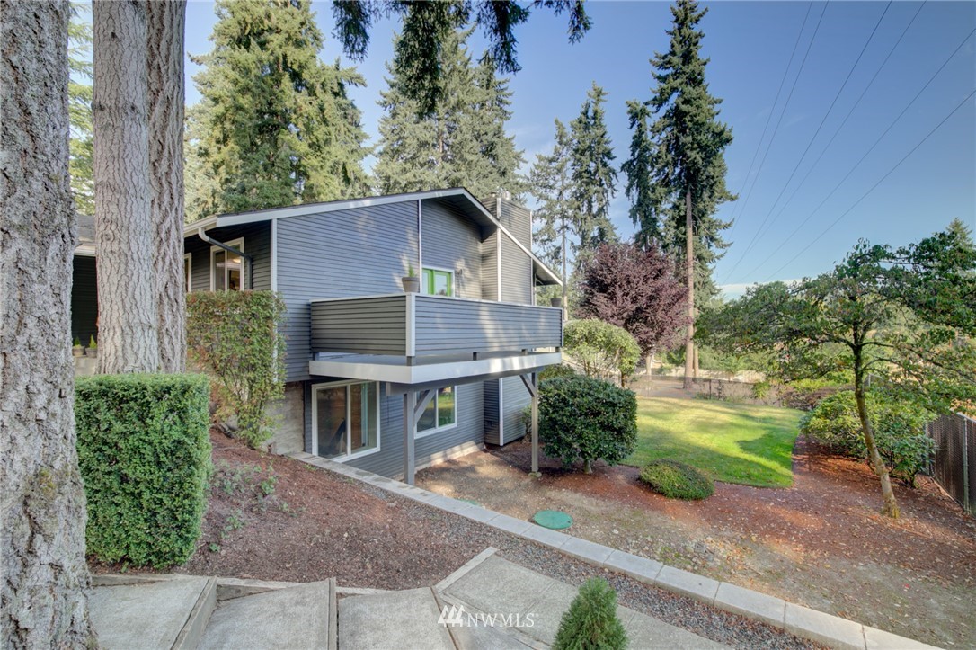 12512 Southeast 96th Place Renton, WA 98056 - Photo 24 of 25 Gallery Image 24