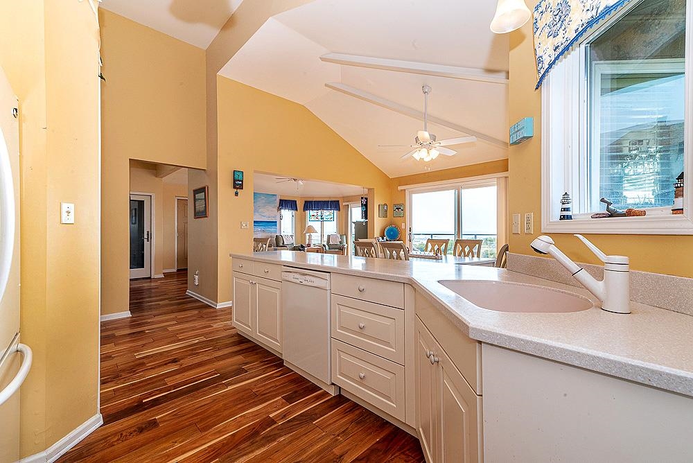 1001 South Commonwealth Avenue Strathmere, NJ 08248 - Photo 18 of 50