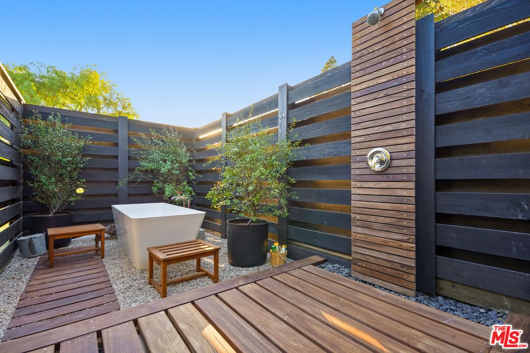 5801 Kanan Dume Road Malibu, CA 90265 - Photo 11 of 44