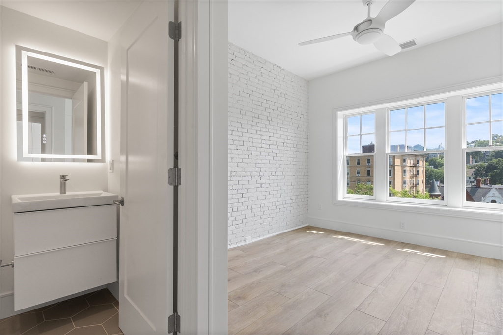 1580 Beacon Street, Unit PH1 Brookline, MA 02446 - Photo 8 of 17