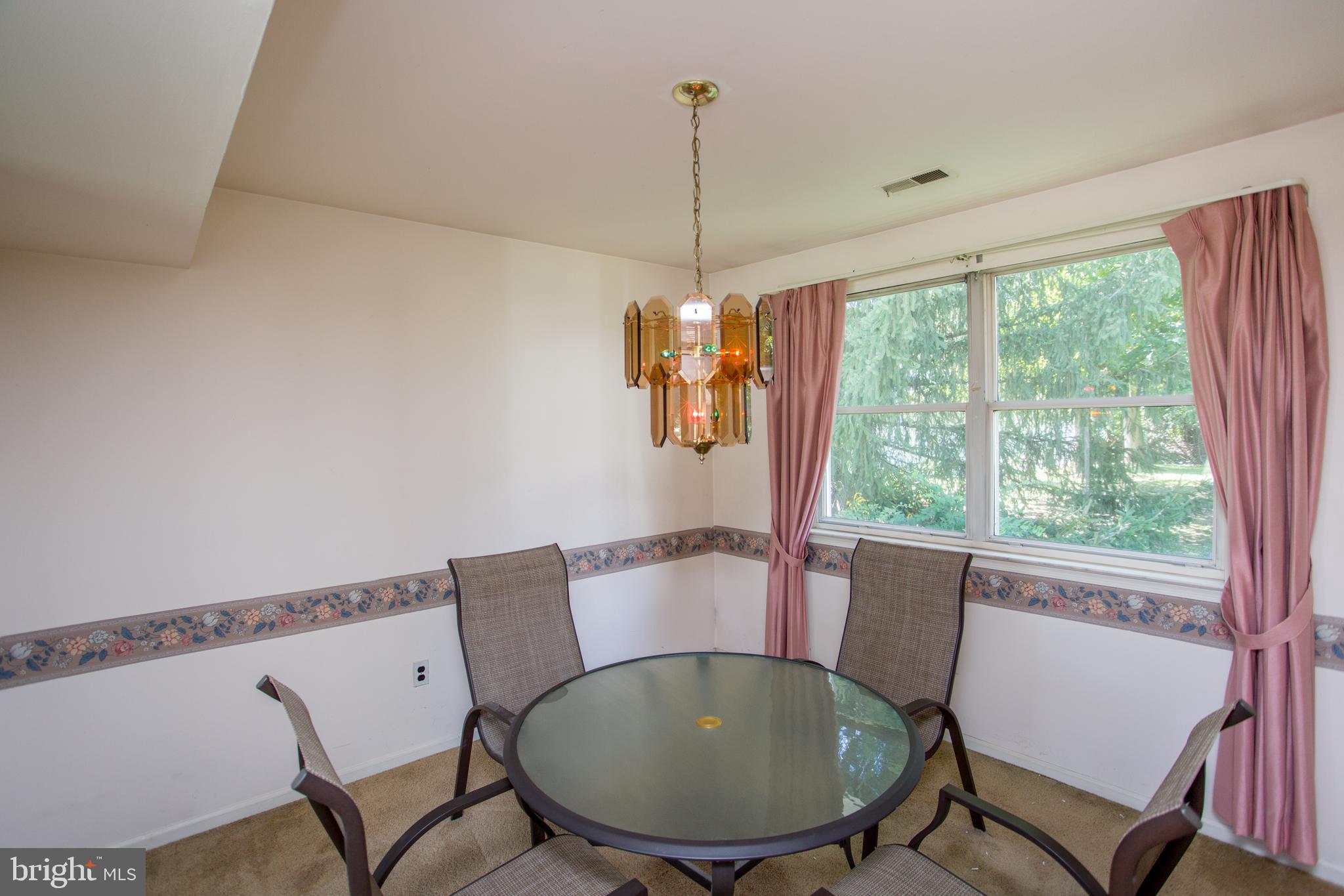 23 Dawn Road Levittown, PA 19056 - Photo 19 of 63