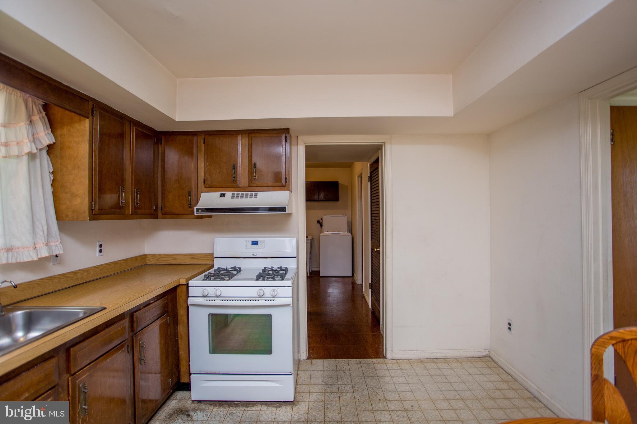 23 Dawn Road Levittown, PA 19056 - Photo 27 of 63