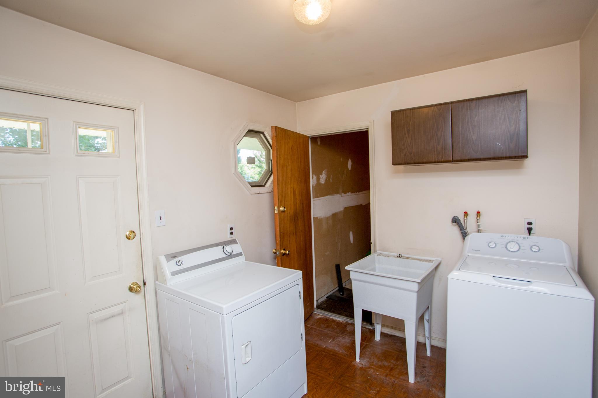 23 Dawn Road Levittown, PA 19056 - Photo 29 of 63