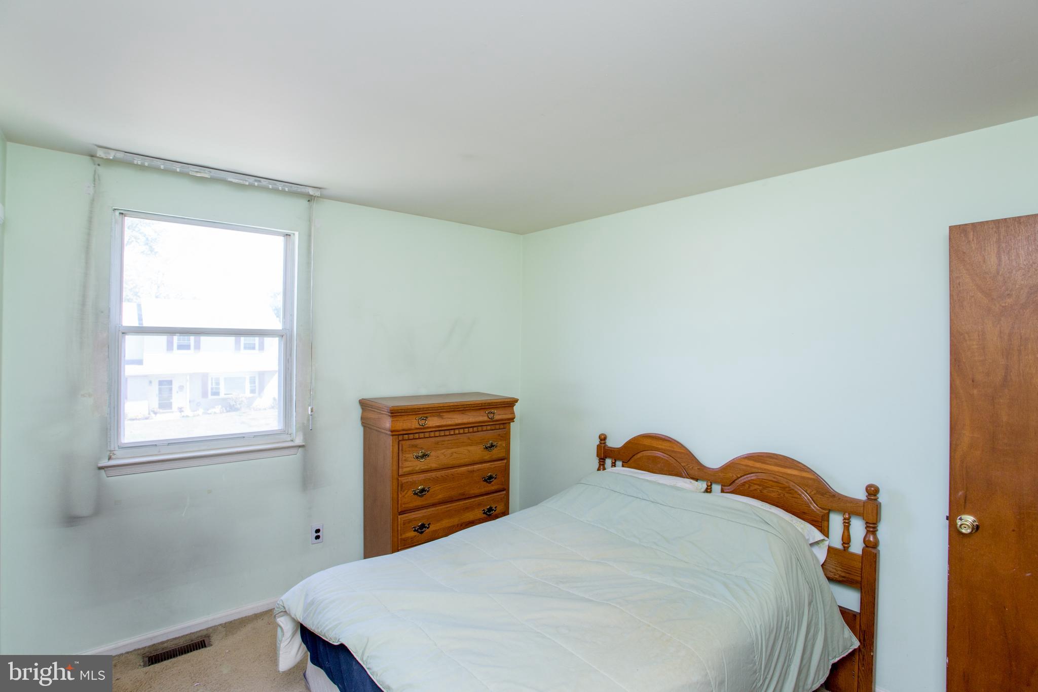 23 Dawn Road Levittown, PA 19056 - Photo 39 of 63