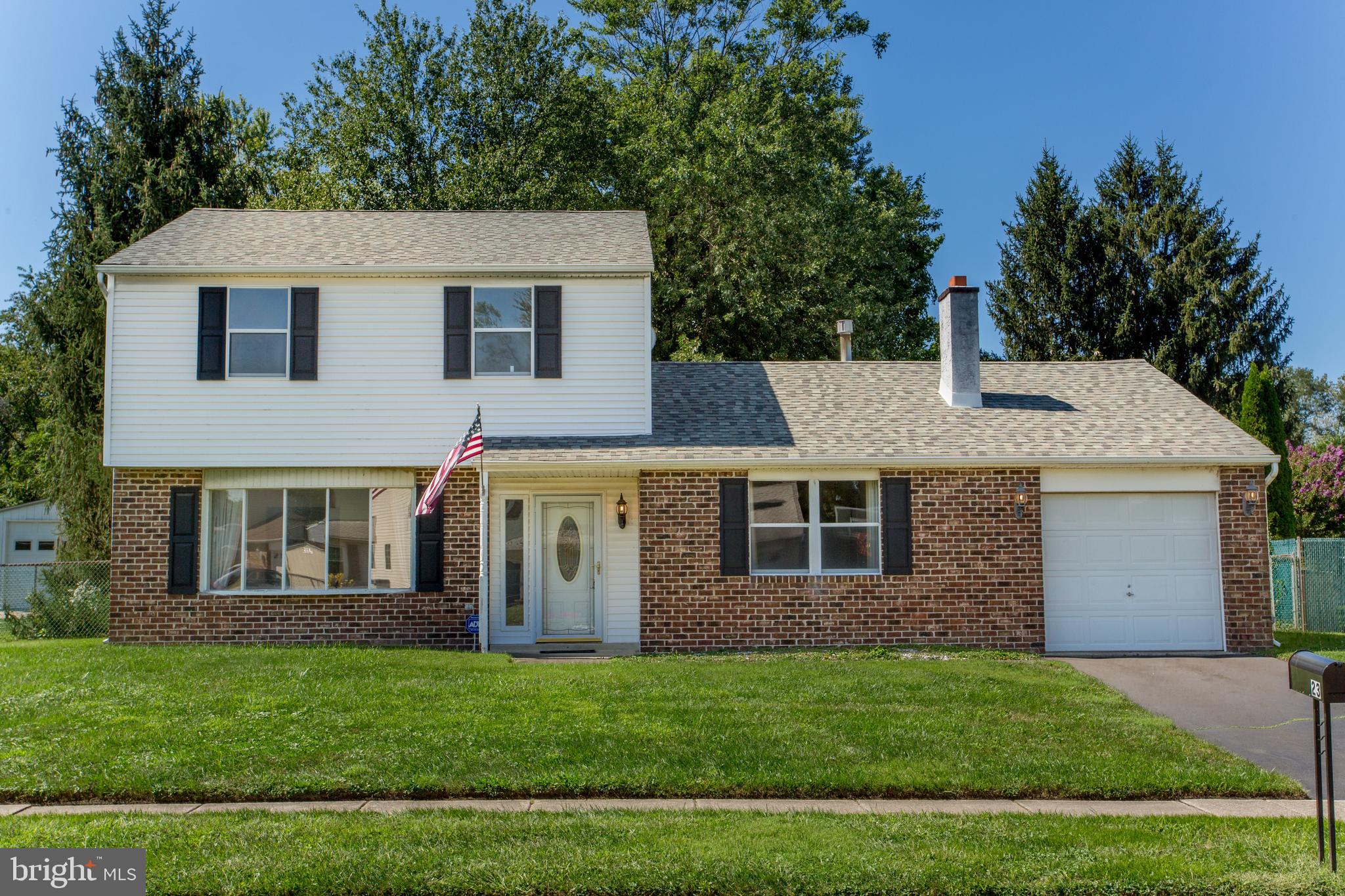 23 Dawn Road Levittown, PA 19056 - Photo 4 of 63