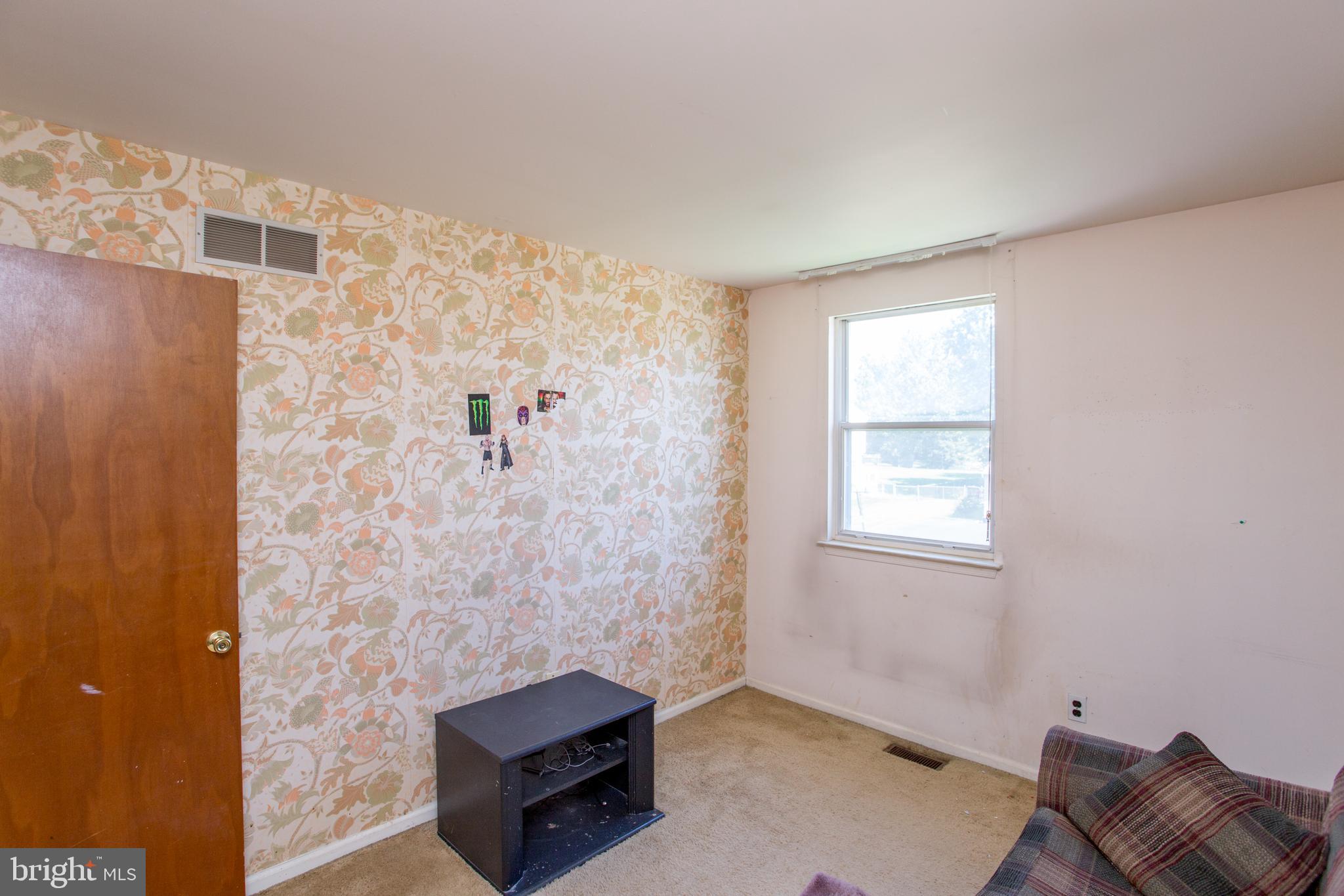 23 Dawn Road Levittown, PA 19056 - Photo 44 of 63