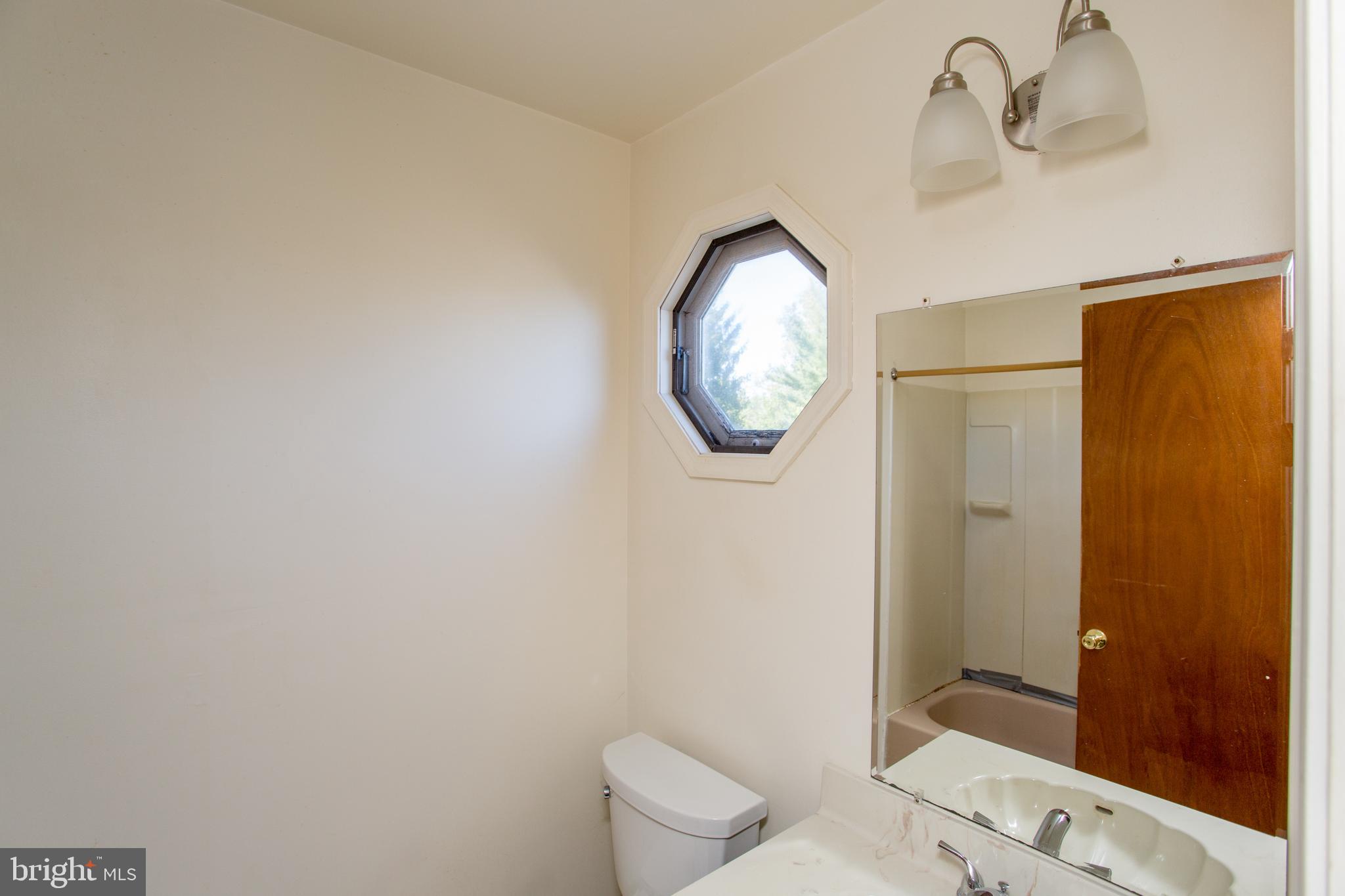 23 Dawn Road Levittown, PA 19056 - Photo 45 of 63