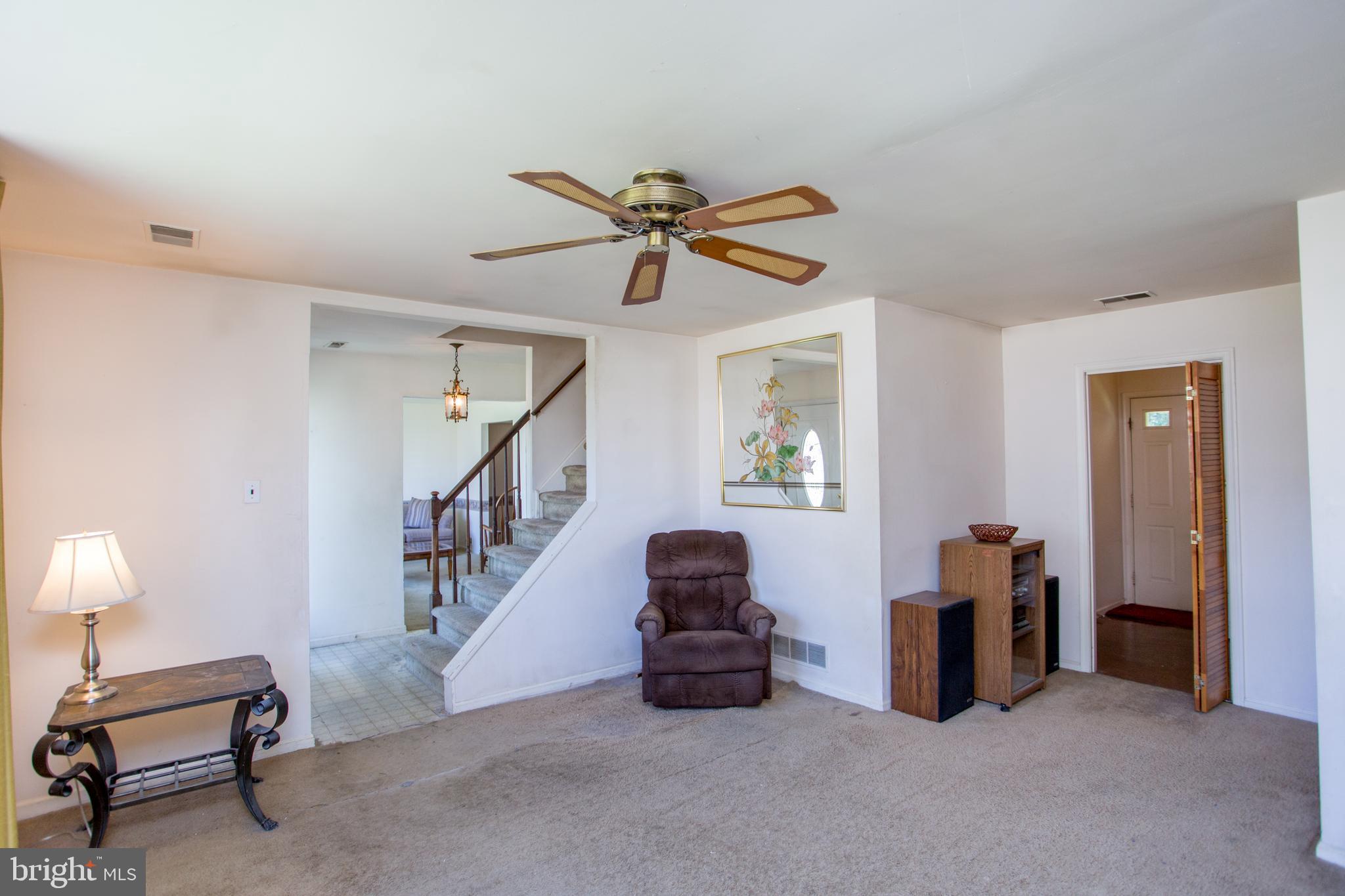 23 Dawn Road Levittown, PA 19056 - Photo 10 of 63