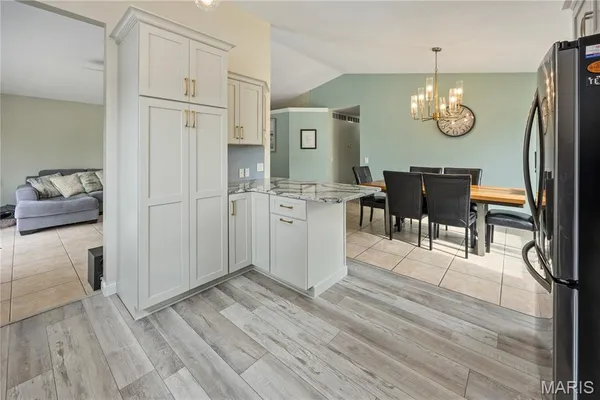 $379,000 | 2515 Primrose Lane, Altamont, IL 62411