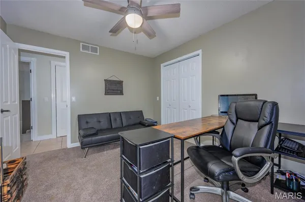 $379,000 | 2515 Primrose Lane, Altamont, IL 62411