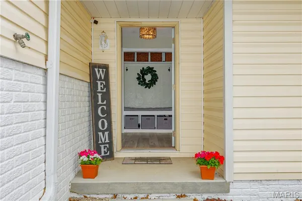 $379,000 | 2515 Primrose Lane, Altamont, IL 62411