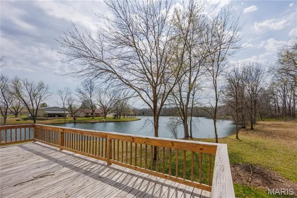 $379,000 | 2515 Primrose Lane, Altamont, IL 62411