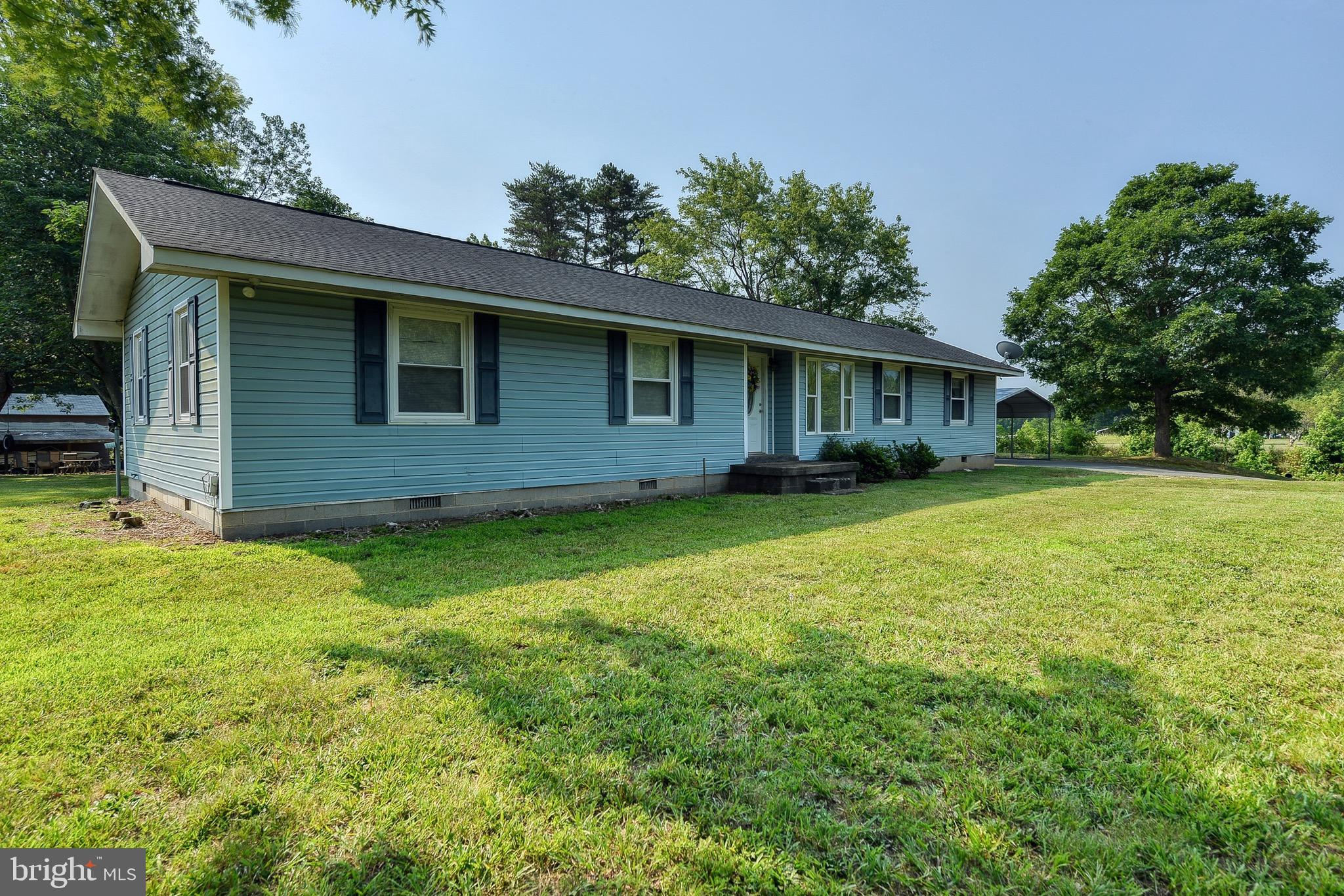 33 Johnny Hall Road Mineral, VA 23117 - Photo 4 of 56