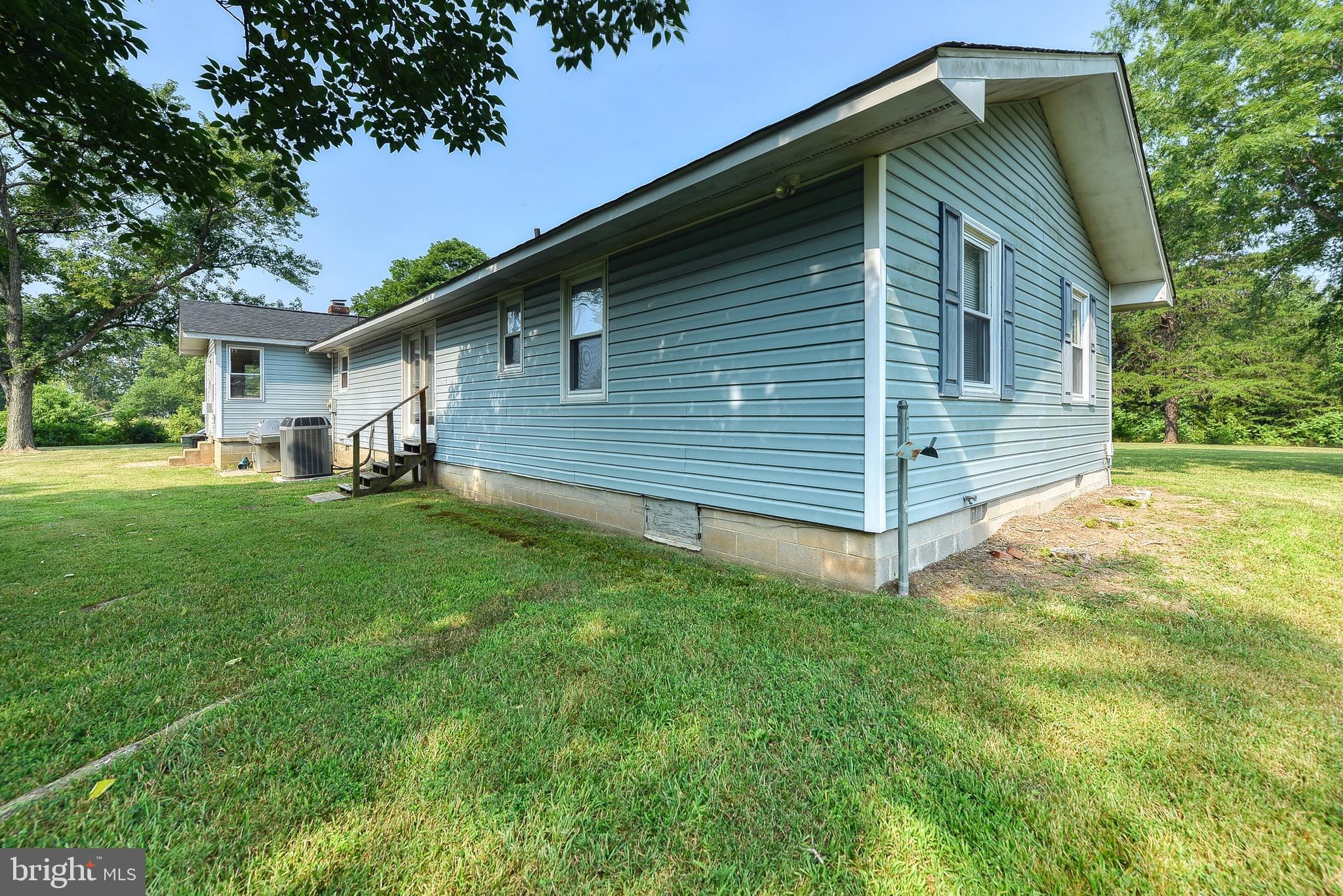 33 Johnny Hall Road Mineral, VA 23117 - Photo 5 of 56