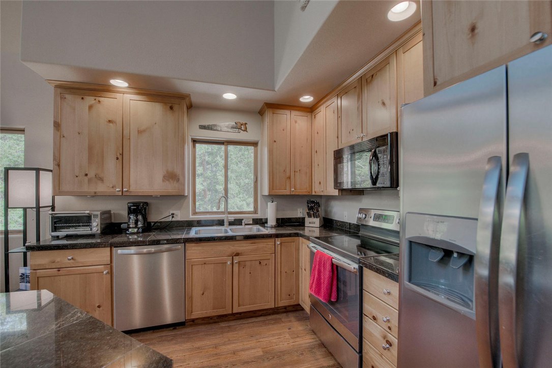 493 Rena Road Breckenridge, CO 80424 - Photo 3 of 30 Main level kitchen.