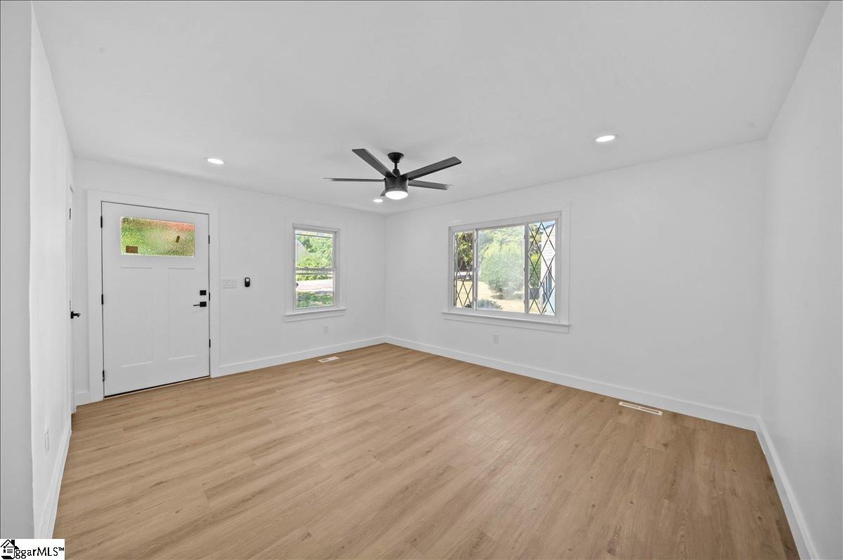 111 Tuskegee Avenue Greenville, SC 29607 - Photo 12 of 37