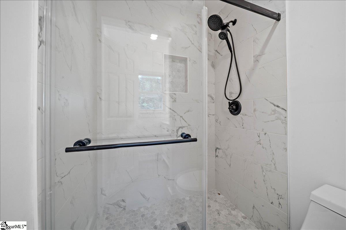 111 Tuskegee Avenue Greenville, SC 29607 - Photo 16 of 37