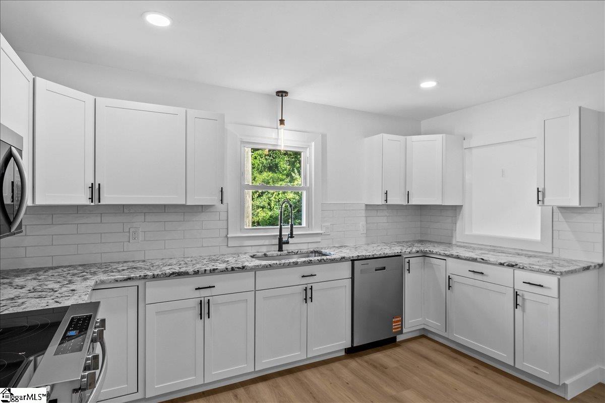 111 Tuskegee Avenue Greenville, SC 29607 - Photo 6 of 37