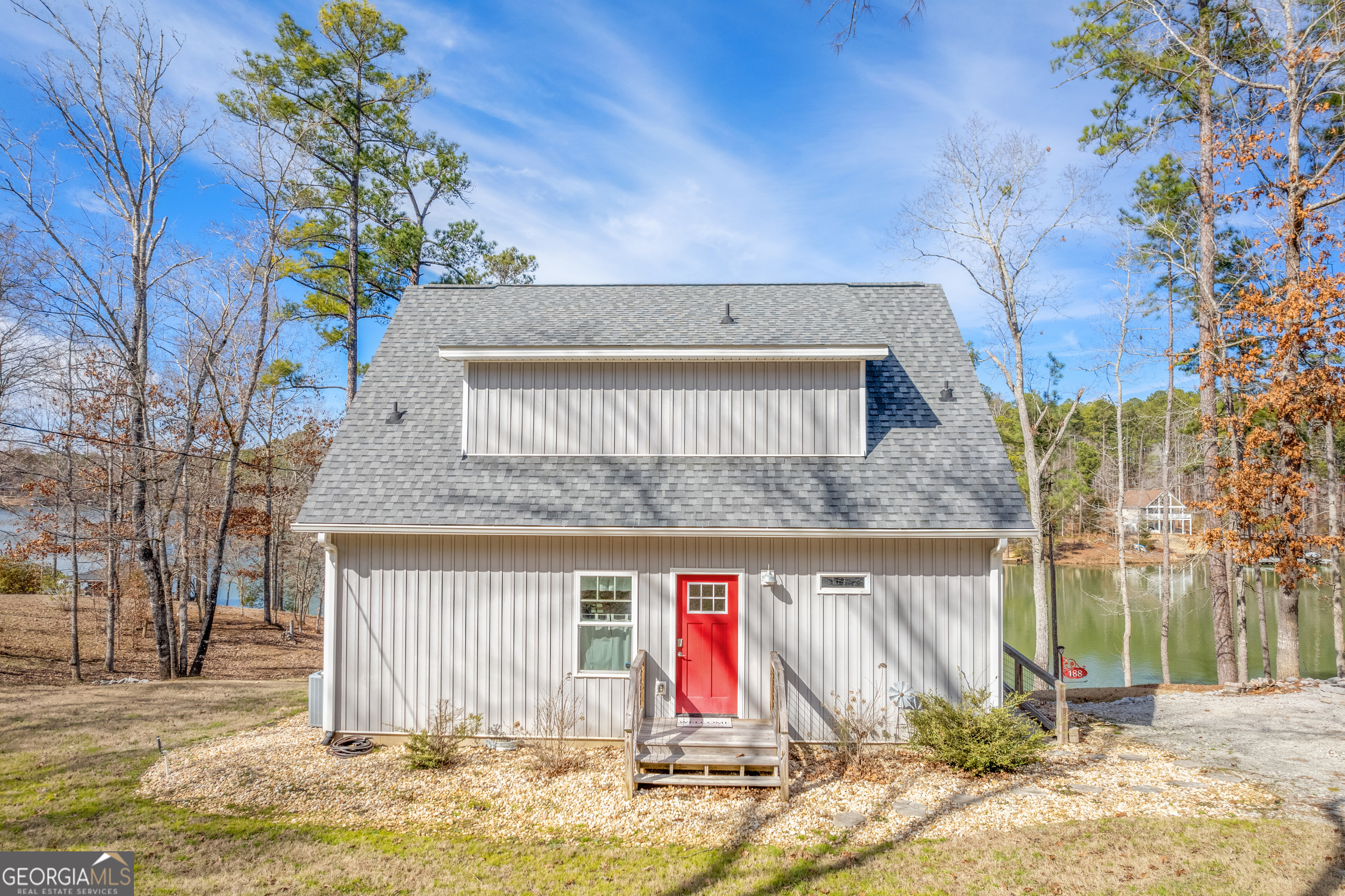 188 Sunhaven Lane Sparta, GA 31087 - Photo 2 of 63 a front view of house with yard