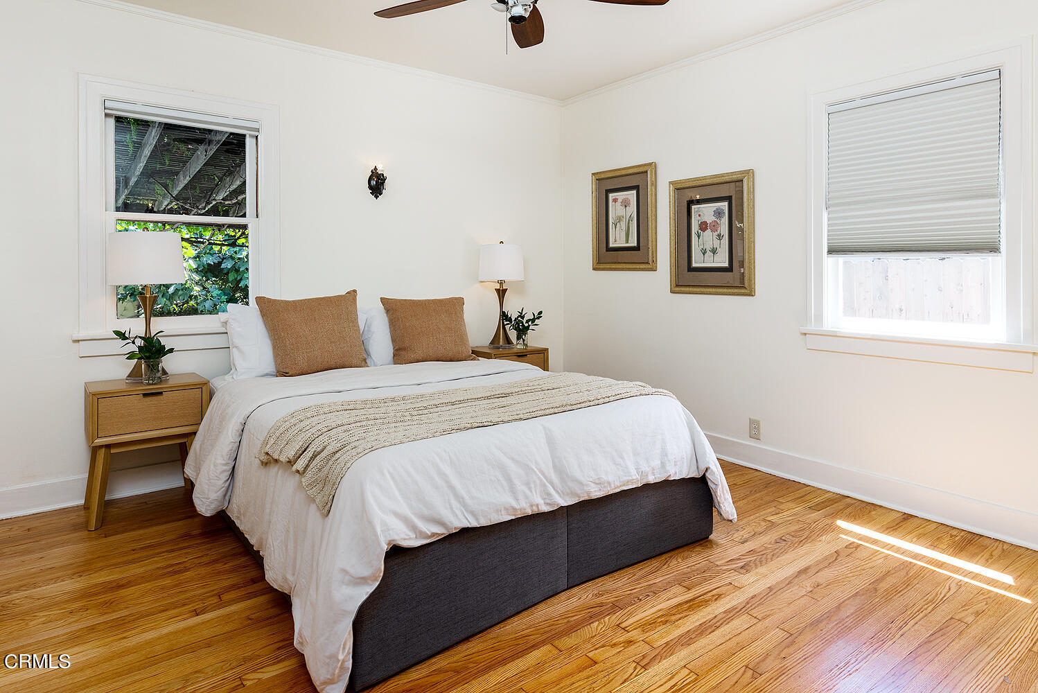 604 Douglas Street Pasadena, CA 91104 - Photo 30 of 41 a bedroom with double bed and a window