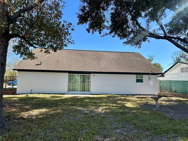 $2,200 | 9410 Pipestone Street, Houston, TX 77074