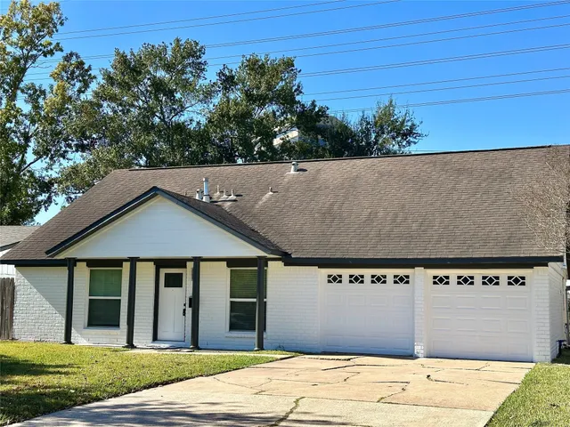 $2,200 | 9410 Pipestone Street, Houston, TX 77074