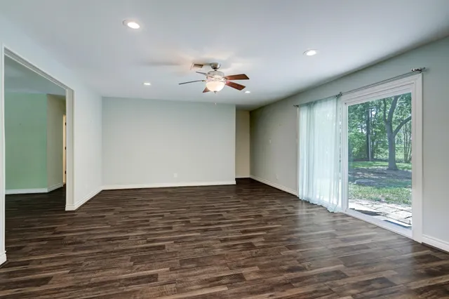 $2,200 | 9410 Pipestone Street, Houston, TX 77074
