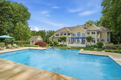 $5,100,000 | 14 Woodcock Lane, Old Field, NY 11733
