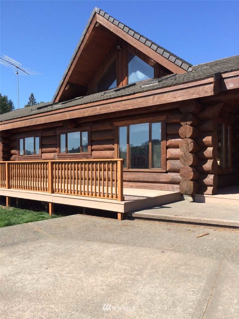 717 Gish Road Onalaska, WA 98570 - Photo 2 of 25 Gallery Image 2