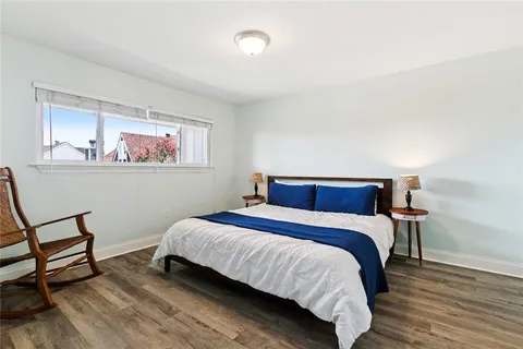 $245,000 | 500 Lake Marina Avenue, Unit 327, New Orleans, LA 70124