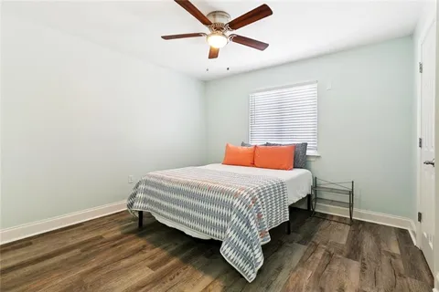 $245,000 | 500 Lake Marina Avenue, Unit 327, New Orleans, LA 70124